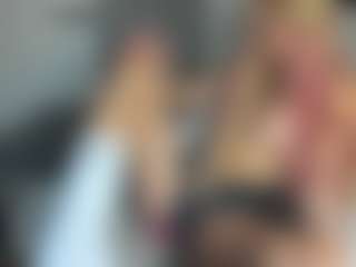 bella-sweeet's Live Sex Cam Show