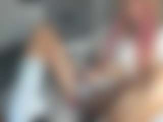 bella-sweeet's Live Sex Cam Show