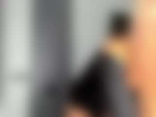 bella-sweeet's Live Sex Cam Show