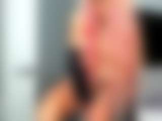 bella-sweeet's Live Sex Cam Show