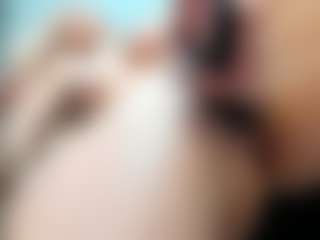 bella-sweeet's Live Sex Cam Show