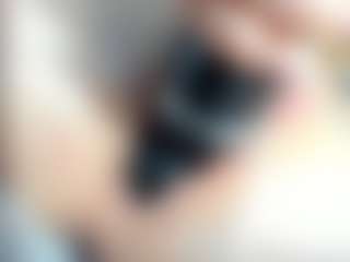 bella-sweeet's Live Sex Cam Show
