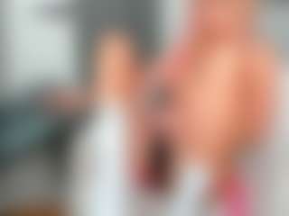 bella-sweeet's Live Sex Cam Show