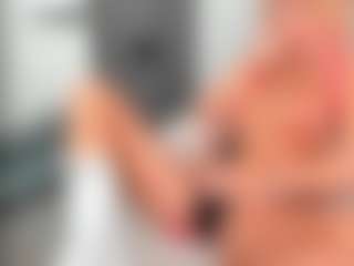 bella-sweeet's Live Sex Cam Show