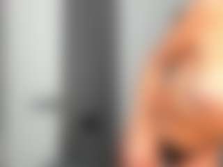bella-sweeet's Live Sex Cam Show
