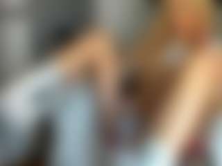 bella-sweeet's Live Sex Cam Show