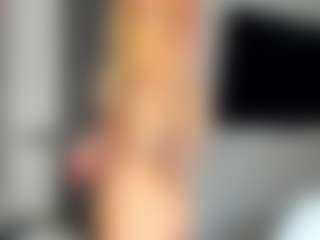 bella-sweeet's Live Sex Cam Show