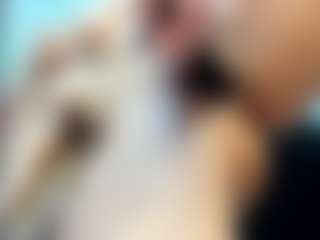 bella-sweeet's Live Sex Cam Show
