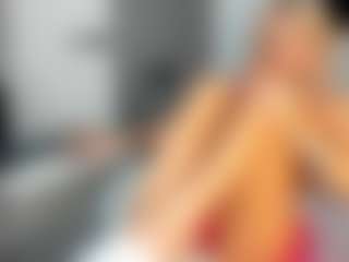 bella-sweeet's Live Sex Cam Show