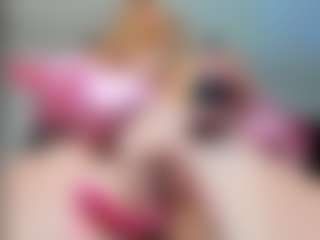 bella-sweeet's Live Sex Cam Show