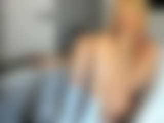 bella-sweeet's Live Sex Cam Show