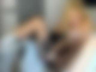 bella-sweeet's Live Sex Cam Show