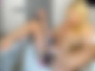Live cam show with bella-sweeet - Lovense Small Tits on Camsoda