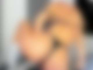 bella-sweeet's Live Sex Cam Show