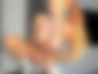bella-sweeet's Live Sex Cam Show