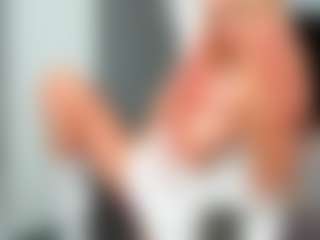 bella-sweeet's Live Sex Cam Show