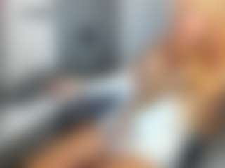 bella-sweeet's Live Sex Cam Show