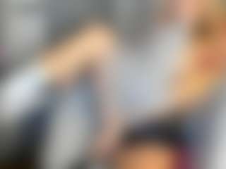 bella-sweeet's Live Sex Cam Show