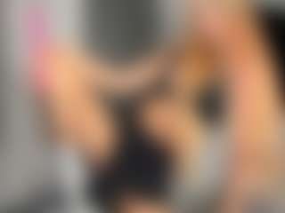 bella-sweeet's Live Sex Cam Show