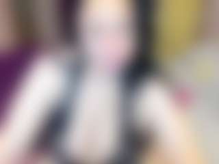 MilfDomina69's Live Sex Cam Show