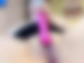 MilfDomina69's Live Sex Cam Show