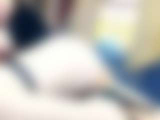 Live-Cam-Show mit MilfDomina69 - Smoking auf Camsoda