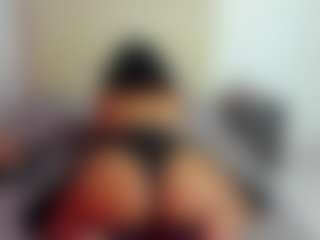 Live cam show with luiissa - Mature on Dolls Live