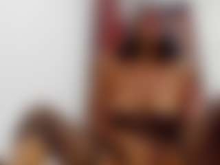 Live cam show with luiissa - Mature on liverealitysex.com