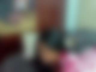 Live cam show with luiissa - Bedroom Mature on milfzrlive.com