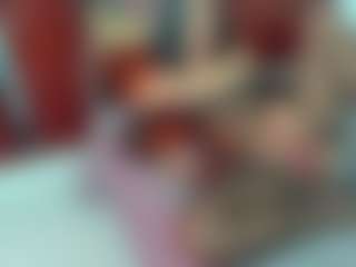 Live cam show with luiissa - Middle Aged on Camsoda
