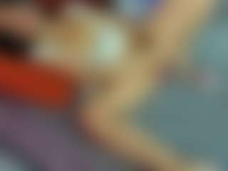 Live cam show with luiissa - Morena on SpankPalCams