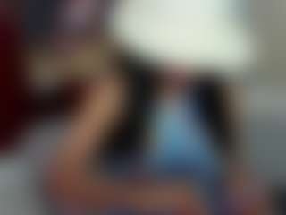 Live cam show with luiissa - Spank Mature on livesuperchat.net