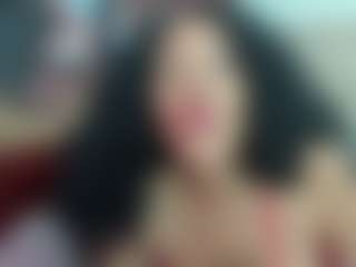 Live cam show with luiissa - Fuck Machine on live18s.com
