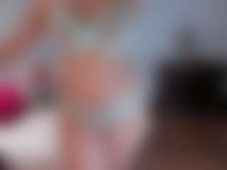Live cam show with abaadams - BBW on Stripli.com