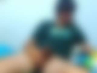biglatin80's Live Sex Cam Show