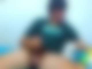 Live cam show with biglatin80 - Tease on CSO-WL