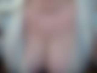 Live cam show with failofayear - Public on fapnchat