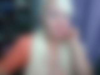Live-Cam-Show mit failofayear - Hairy Pussy auf Camsoda