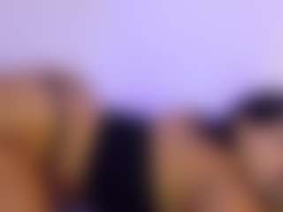 Live cam show with Eli brown - Costume on CamClone