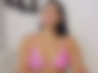 Live cam show with Eli brown - Athletic Latina on alttransgirls | colombia