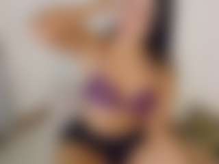 Live cam show with Eli brown - Ass Bouncing on Camsoda