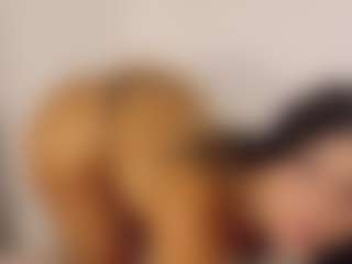 Eli brown's Live Sex Cam Show