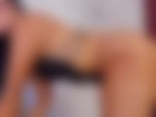 Live cam show with Eli brown - Solo on Fling VIP Chat