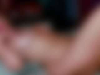2bigass4_u's Live Sex Cam Show