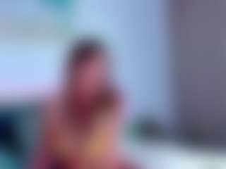 2bigass4_u MILF webcam performer live streaming