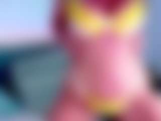 2bigass4_u MILF webcam performer live streaming