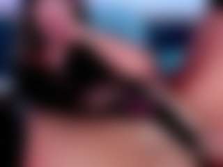2bigass4_u MILF webcam performer live streaming