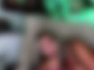 2bigass4_u's Live Sex Cam Show