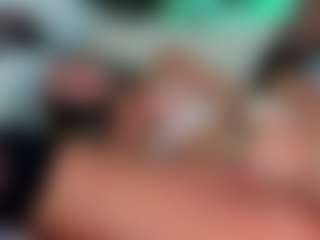 2bigass4_u's Live Sex Cam Show
