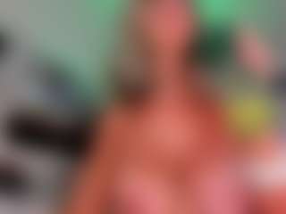 2bigass4_u's Live Sex Cam Show
